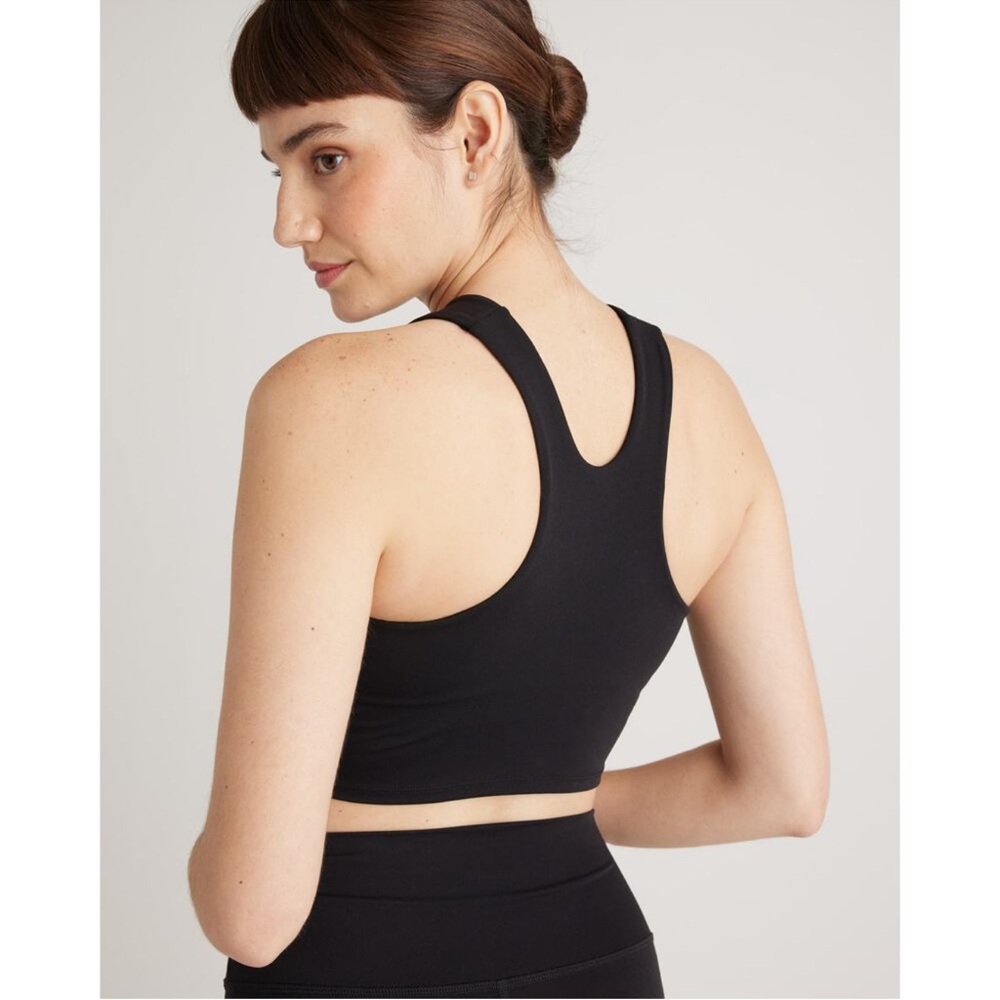 NWT Quince Women's Ultra-Form High-Neck Cropped Activewear Tank Black Size S - Picture 2 of 8